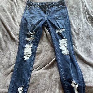 American Eagle Distressed Jeans